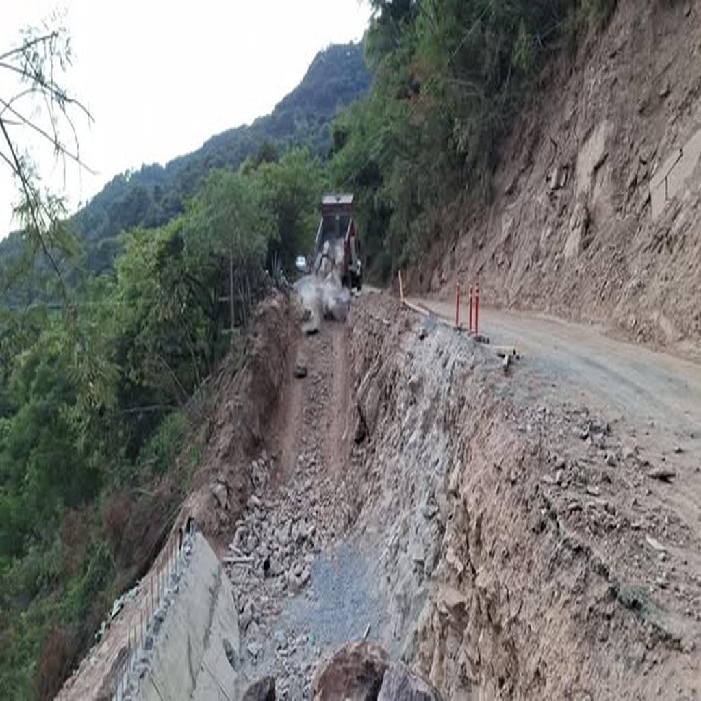 Carretera-Taxco–Ixcateopan